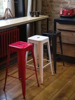 Beliani Baarijakkara Metalli Valkoinen 76 Cm 2 Kpl CABRILLO -Halpa 2-istuttavat sohvat myymälä undef src sa picid 701098 type whitesh image