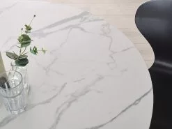 Beliani Ruokapöytä Marmorikuvio Valkoinen/musta ⌀ 120 Cm ODEON -Halpa 2-istuttavat sohvat myymälä undef src sa picid 775978 type whitesh image