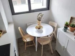 Beliani Ruokapöytä Valkoinen ⌀ 100 Cm ROXBY 11 Beliani Ruokapöytä Valkoinen ⌀ 100 Cm ROXBY -Halpa 2-istuttavat sohvat myymälä undef src sa picid 802527 type whitesh image