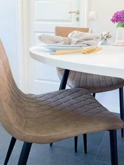 Beliani Ruokapöytä Marmorikuvio Valkoinen/musta ⌀ 120 Cm ODEON -Halpa 2-istuttavat sohvat myymälä undef src sa picid 805440 type whitesh image