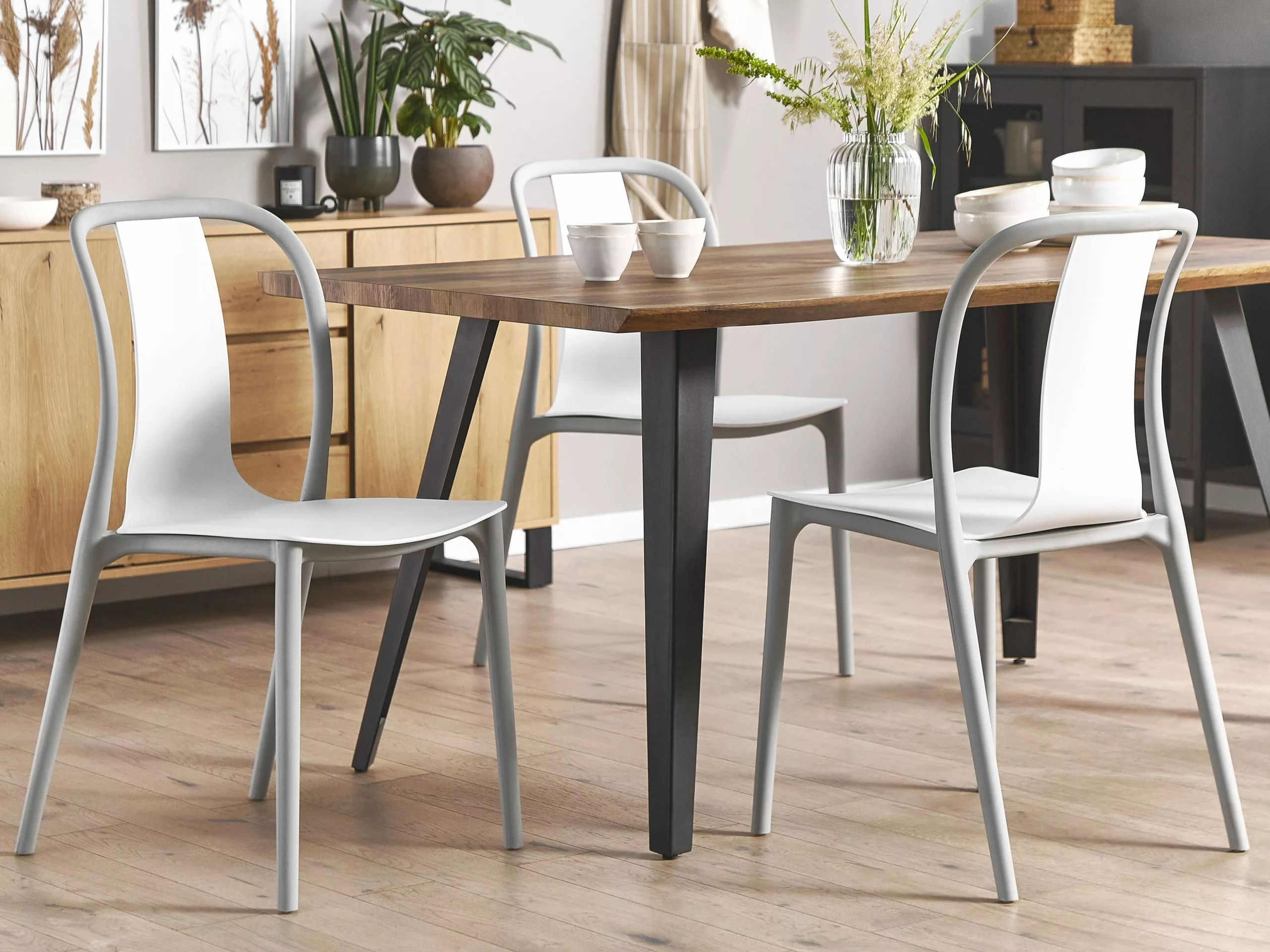 Beliani Puutarhatuoli Muovi Valkoinen/harmaa 2 Kpl SPEZIA 6 Beliani Puutarhatuoli Muovi Valkoinen/harmaa 2 Kpl SPEZIA - Image 4