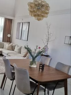 Beliani Ruokapöytä Jatkettava Tumma Puu MADOX Useita Kokoja 16 Beliani Ruokapöytä Jatkettava Tumma Puu MADOX Useita Kokoja -Halpa 2-istuttavat sohvat myymälä undef src sa picid 829637 type whitesh image