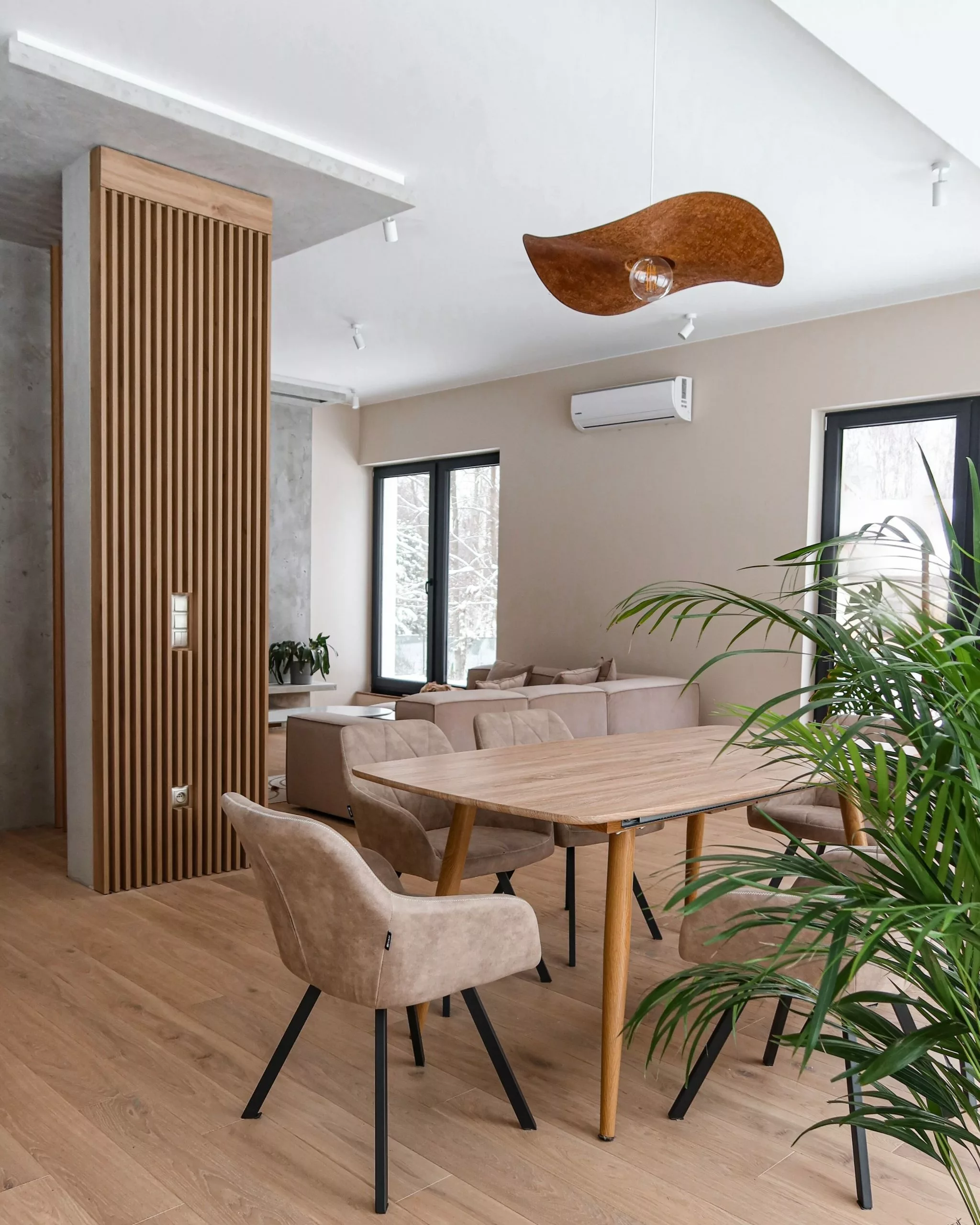 Beliani Ruokapöytä Jatkettava Vaalea Puu 180/210 X 90 Cm HAGA 6 Beliani Ruokapöytä Jatkettava Vaalea Puu 180/210 X 90 Cm HAGA - Image 4