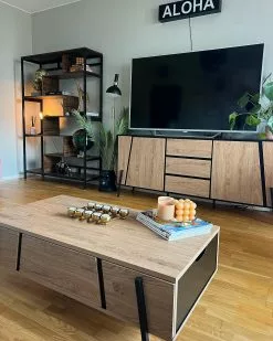 Beliani Sohvapöytä Säilytystila Vaalea Puu/musta BLACKPOOL -Halpa 2-istuttavat sohvat myymälä undef src sa picid 845696 type whitesh image