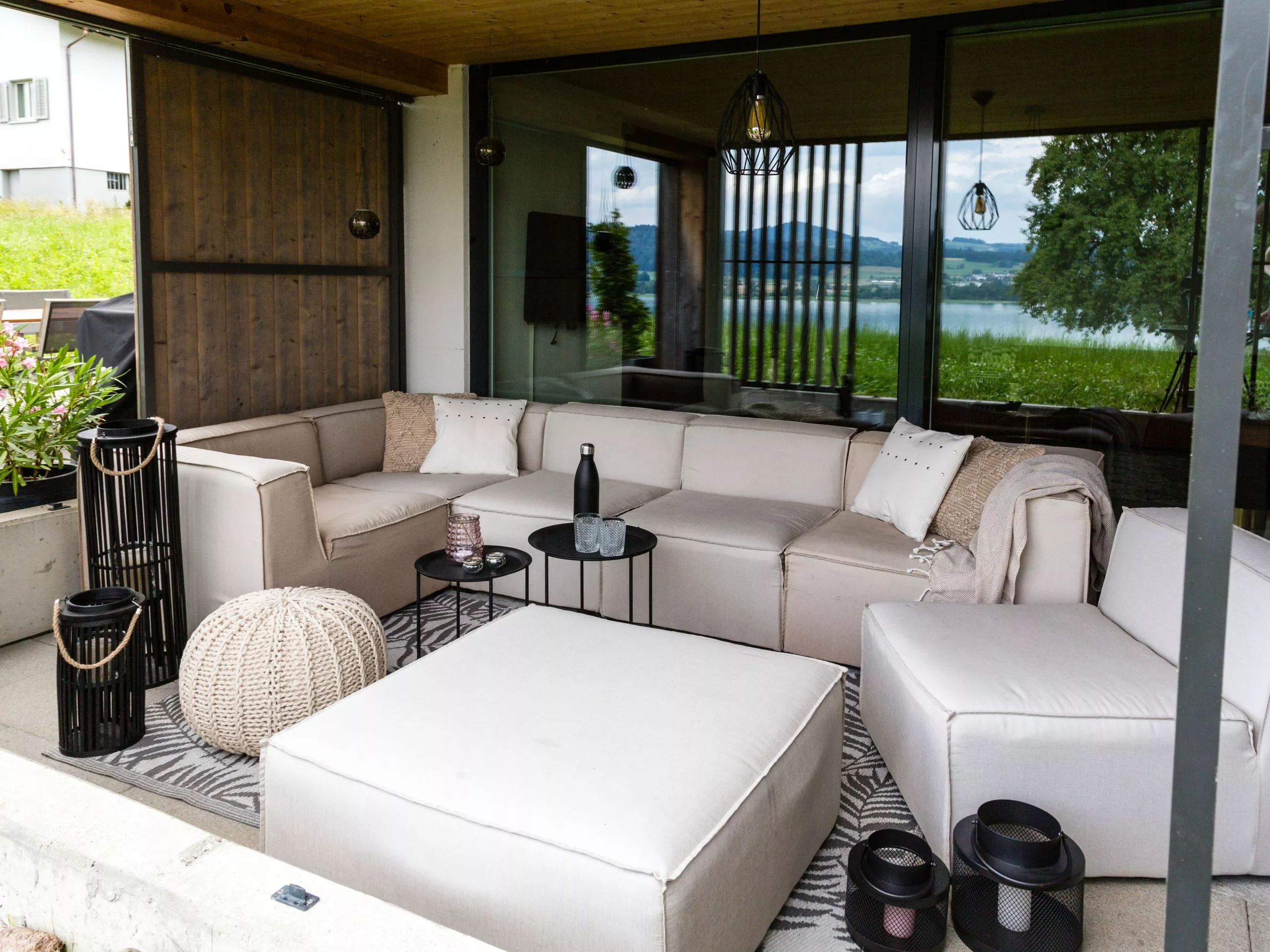 Beliani Sivupöytäsetti Metalli Musta 2 Kpl TWINS 10 Beliani Sivupöytäsetti Metalli Musta 2 Kpl TWINS - Image 8